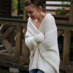 komplet: sweter Ava maxi pearl & czapka Willow/Forget